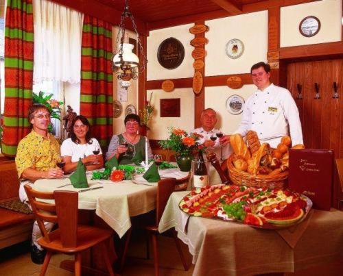 Hotel Post Nordhalben Екстериор снимка