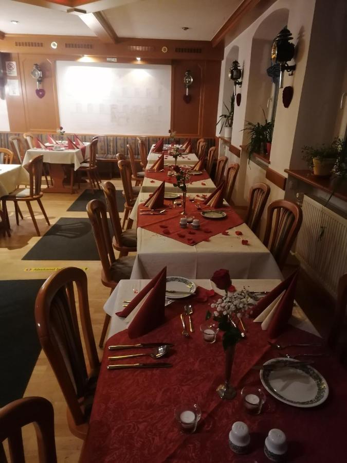 Hotel Post Nordhalben Екстериор снимка